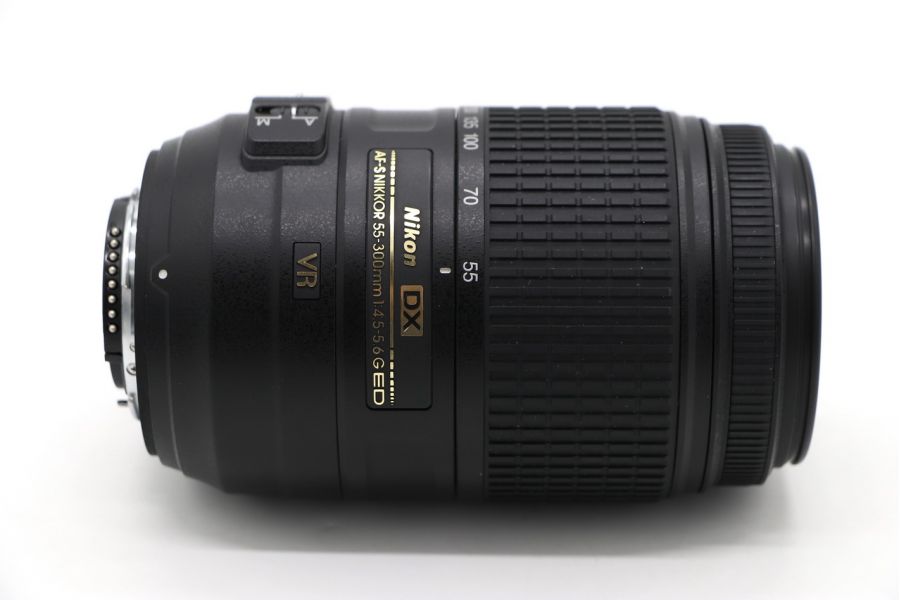 Nikon 55-300mm f/4.5-5.6G AF-S DX VR ED Zoom-Nikkor 