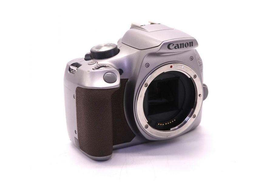 Canon EOS 1300D body (пробег 17300 кадров)