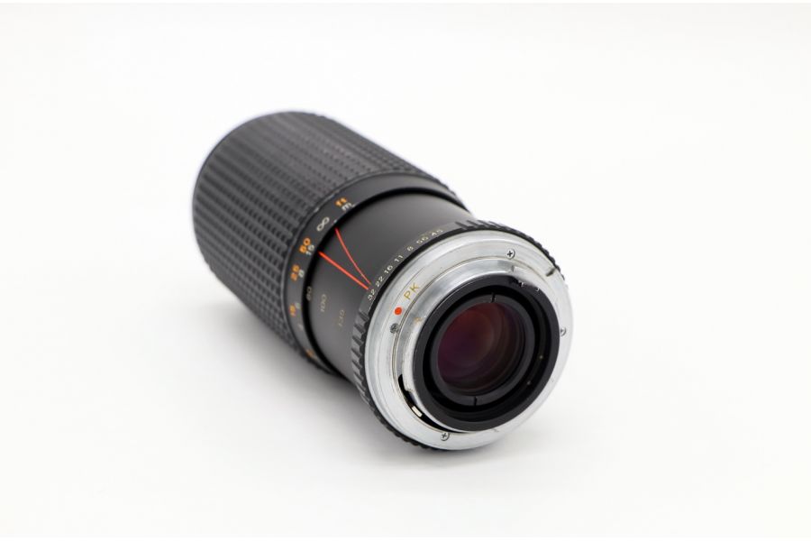 Revuenon Auto MC 80-205mm f/4.5 Macro for Pentax