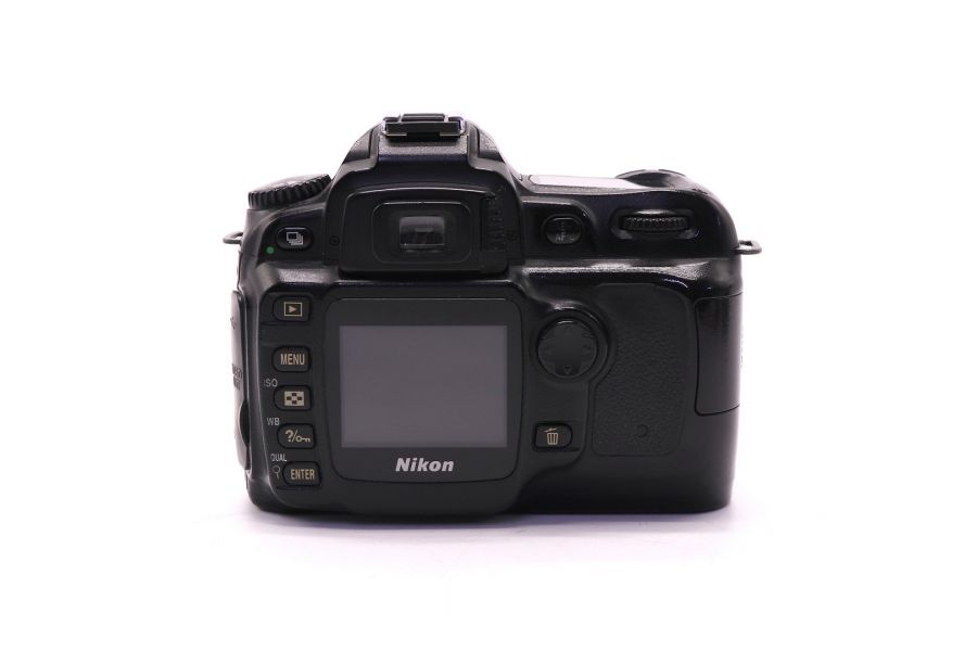 Nikon D50 body (пробег 44710 кадров)