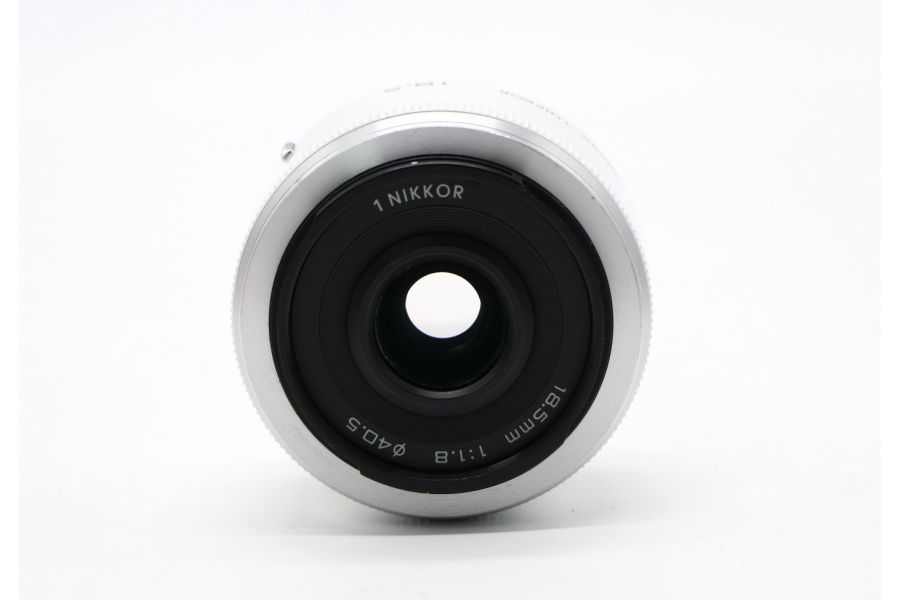 Nikon 18.5mm f/1.8 Nikkor 1