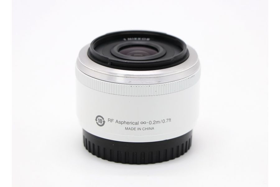 Nikon 18.5mm f/1.8 Nikkor 1