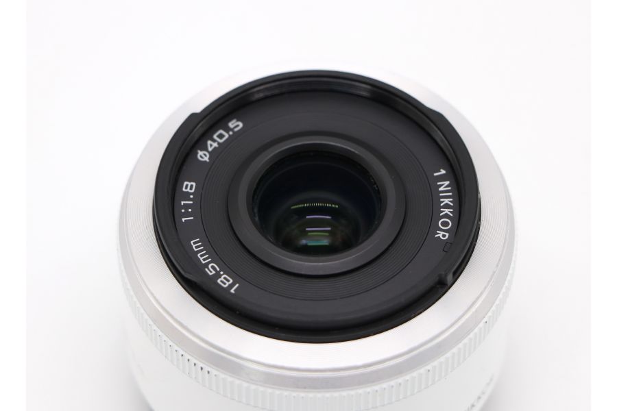 Nikon 18.5mm f/1.8 Nikkor 1