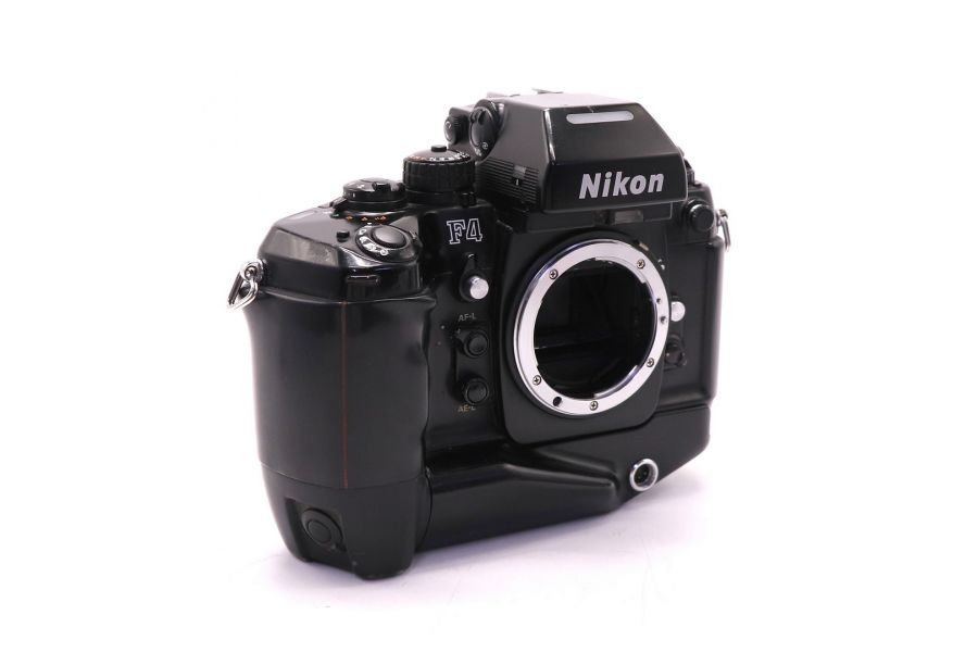 Nikon F4 body + Nikon MB-21