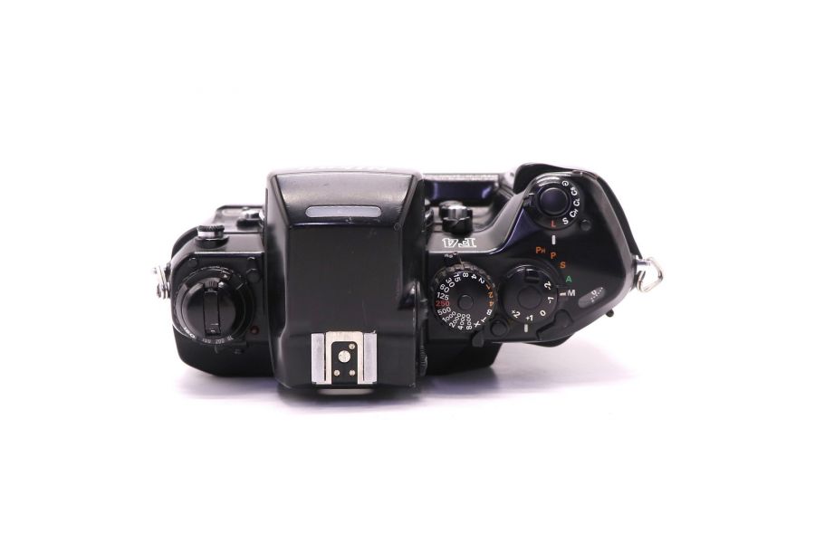 Nikon F4 body + Nikon MB-21