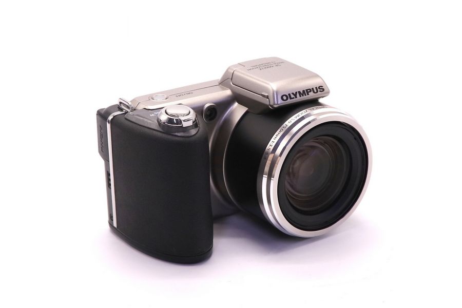 Olympus SP-600UZ в упаковке