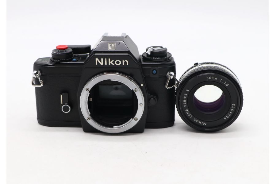 Nikon EM + Nikon 50mm f/1.8 (Japan, 1980)