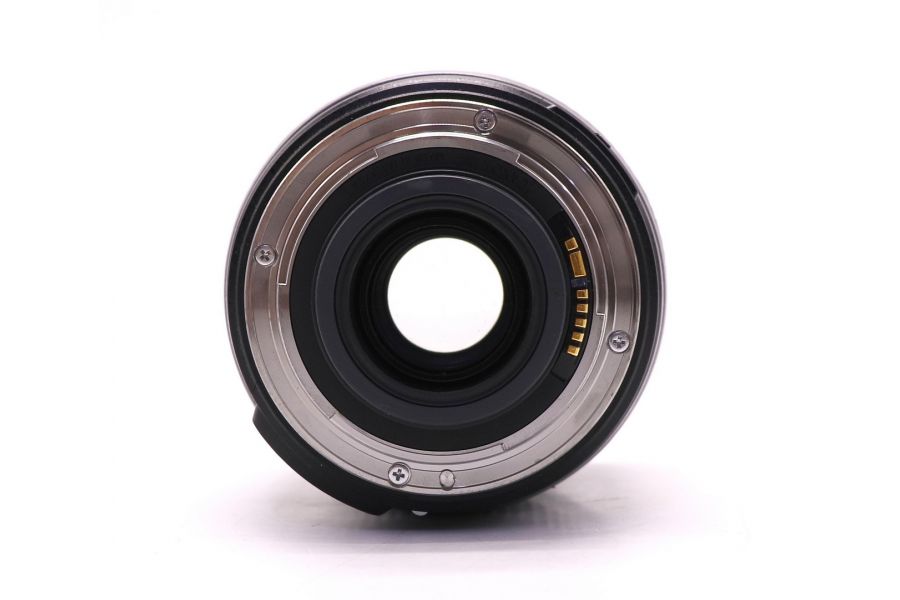 Canon EF-S 18-200mm 3.5-5.6 IS (Taiwan, 2010)