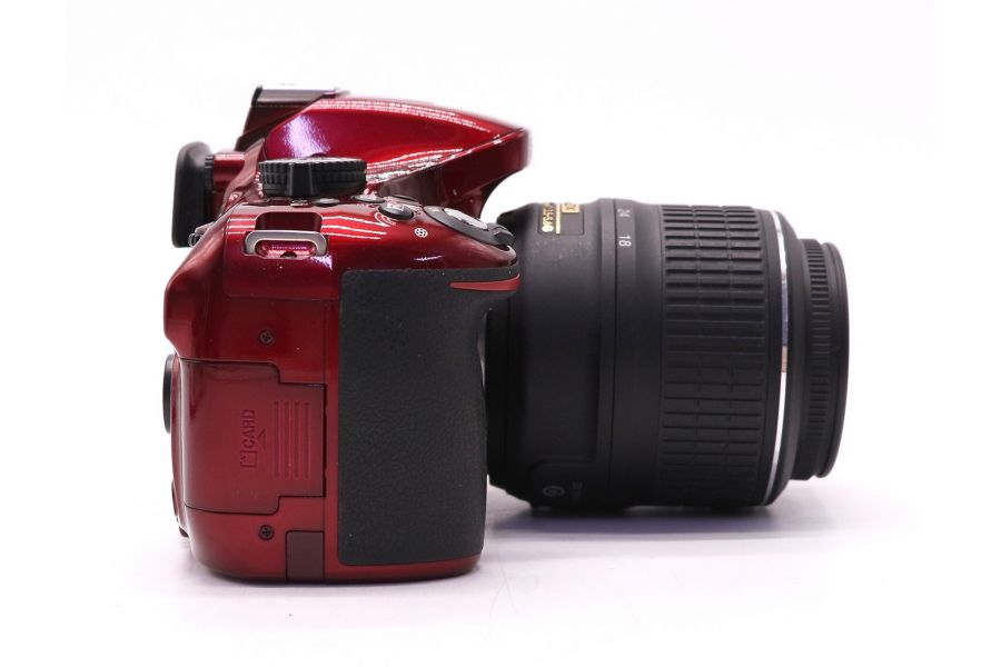 Nikon D5200 kit (пробег 8795 кадров)