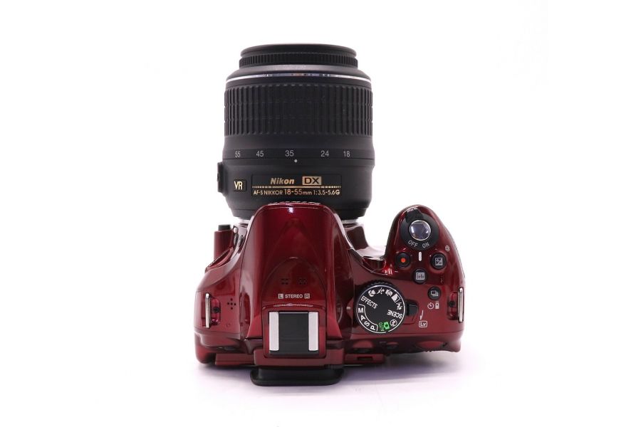 Nikon D5200 kit (пробег 8795 кадров)