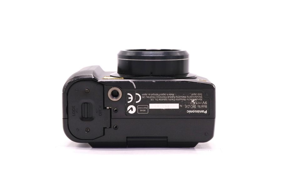 Panasonic Lumix DMC-LC40 компактная камера