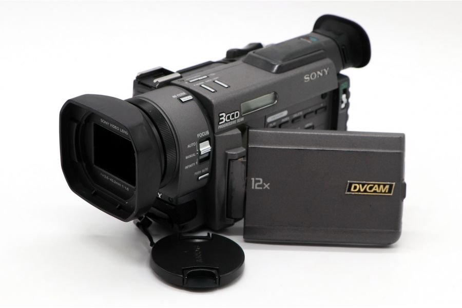 Видеокамера Sony DSR-PD100AP