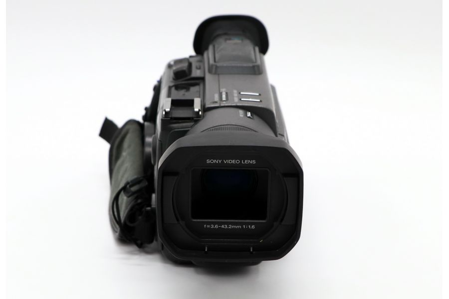 Видеокамера Sony DSR-PD100AP