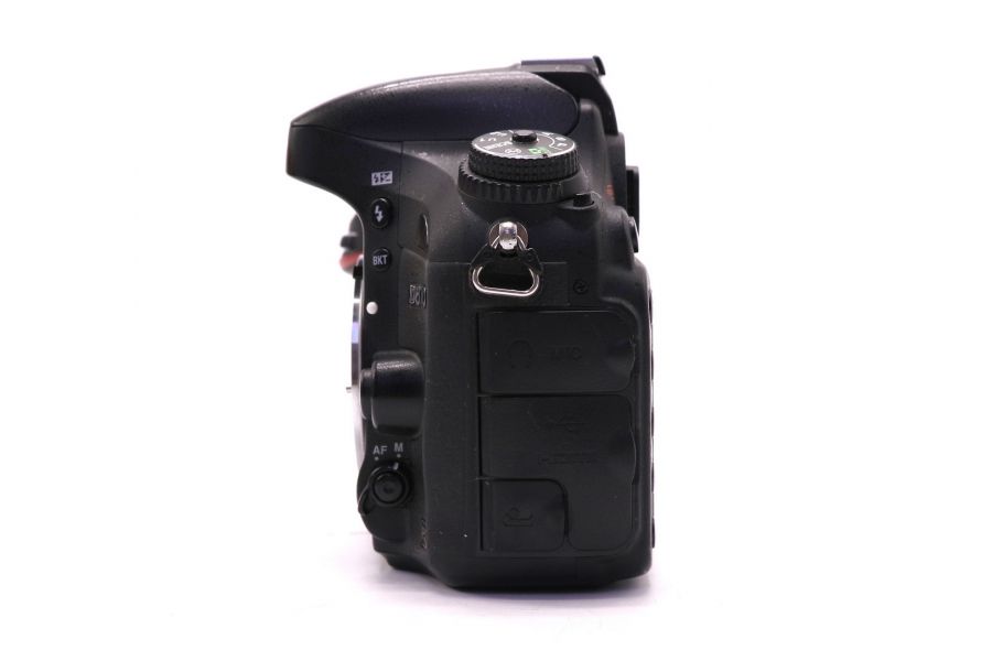 Nikon D610 body в упаковке (пробег 328110 кадров)