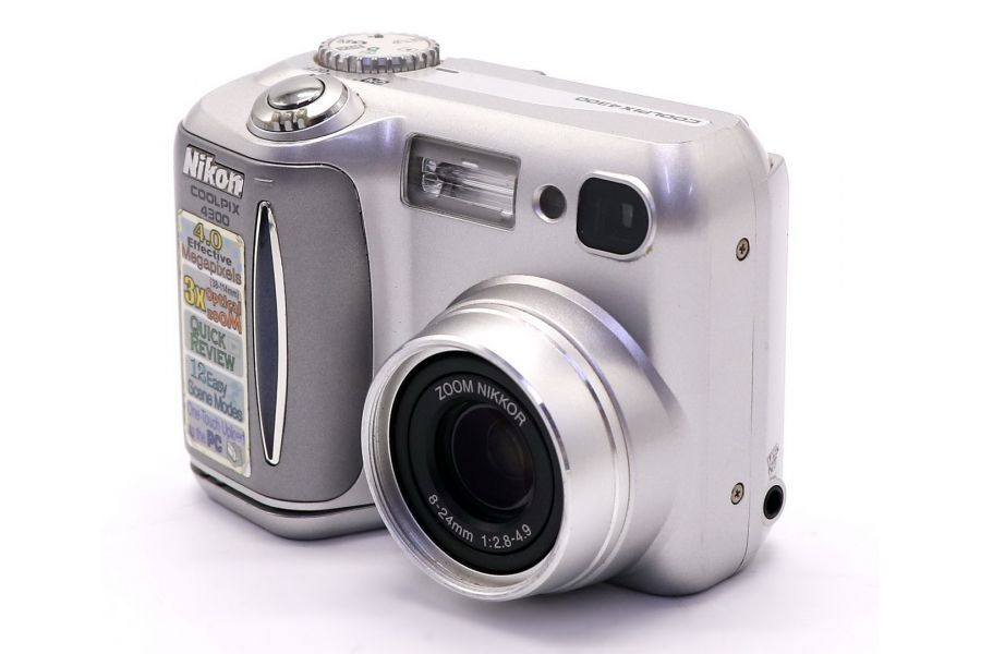 Nikon Coolpix 4300