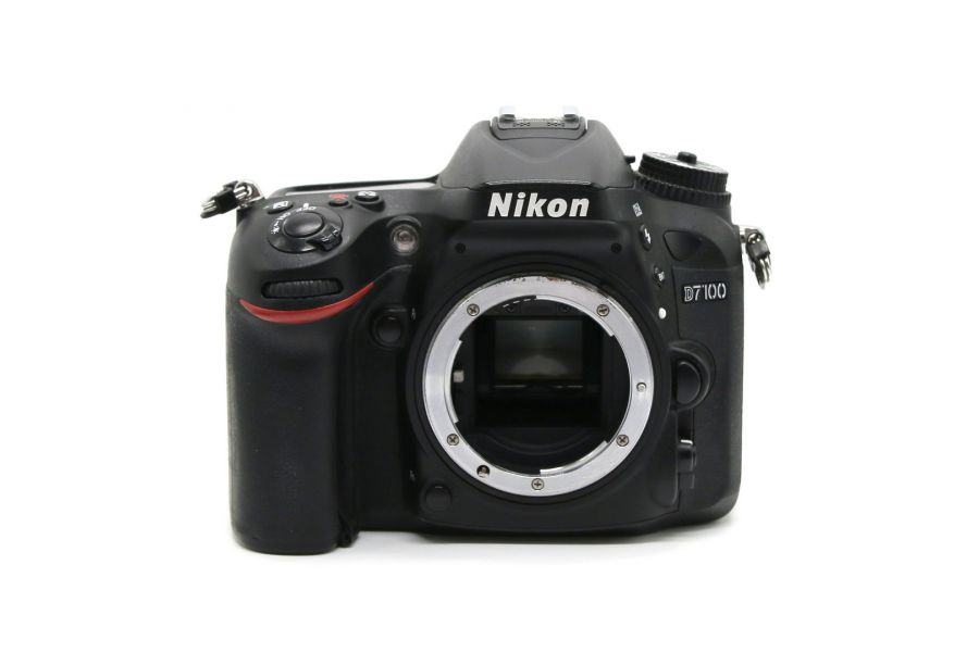 Nikon D7100 body (пробег 30505 кадров)