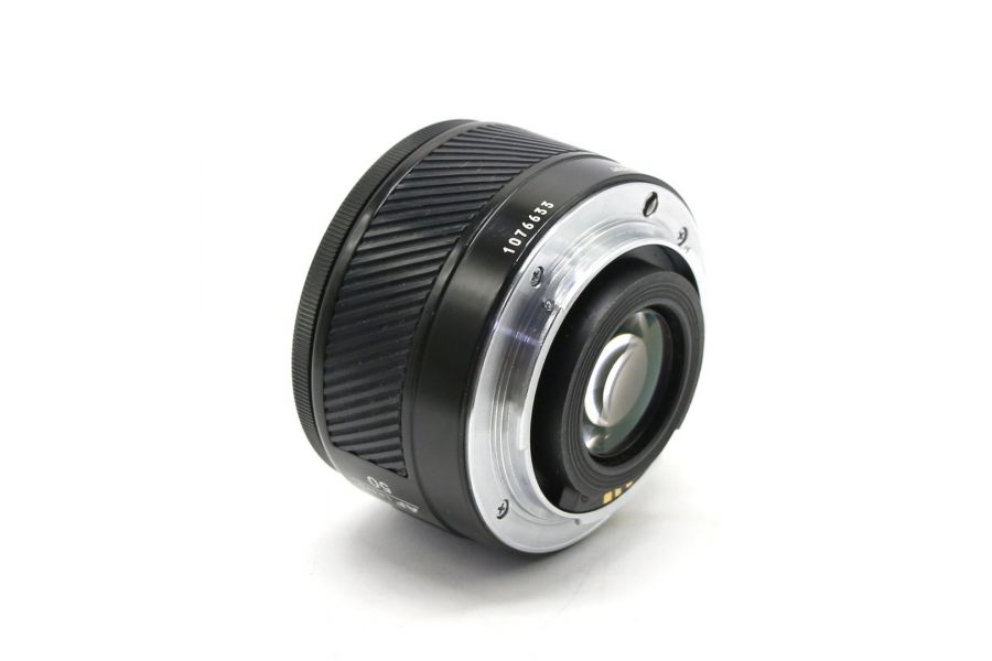 Minolta AF Maxxum 50mm f/1.7 (22) (Japan, 1997)