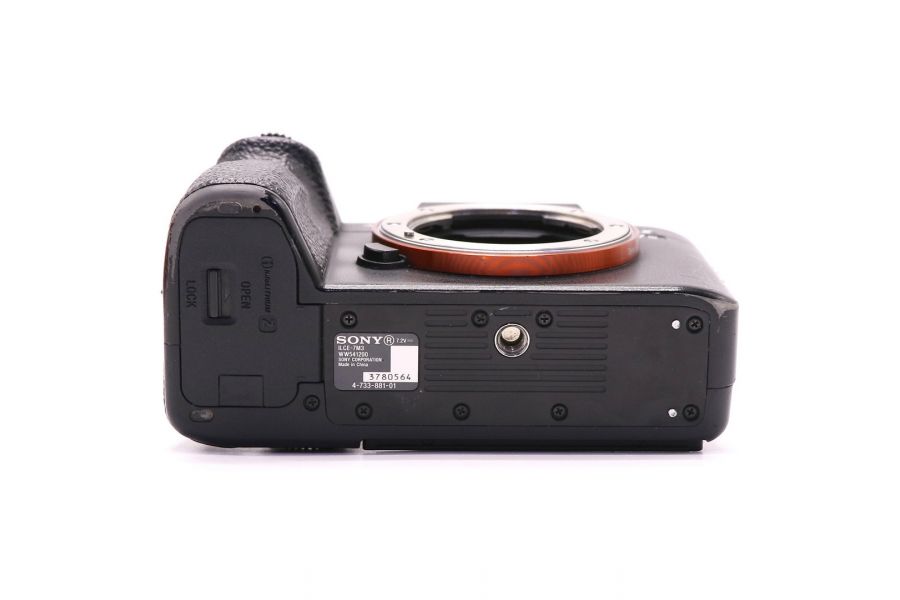 Sony A7III ILCE-7M3 body в упаковке (пробег 202180 кадров)