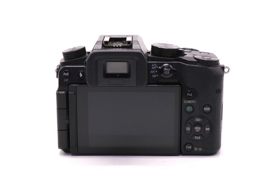 Panasonic Lumix DMC-G7 body (пробег 2060 кадров)