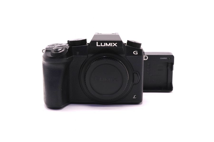 Panasonic Lumix DMC-G7 body (пробег 2060 кадров)