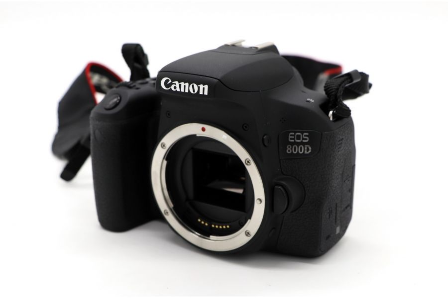 Canon EOS 800D body в упаковке (пробег 328 кадров)