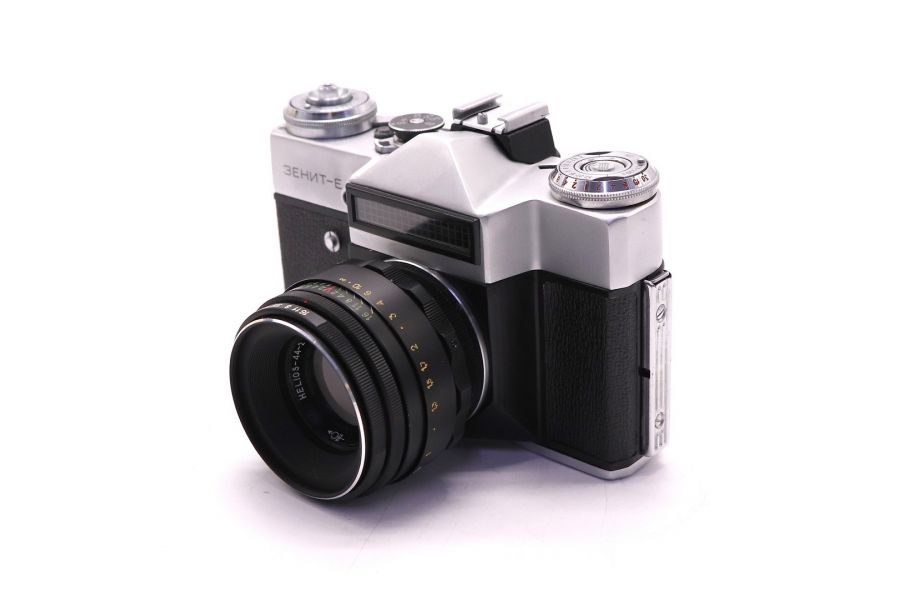 Зенит Е kit Гелиос-44-2 в упаковке