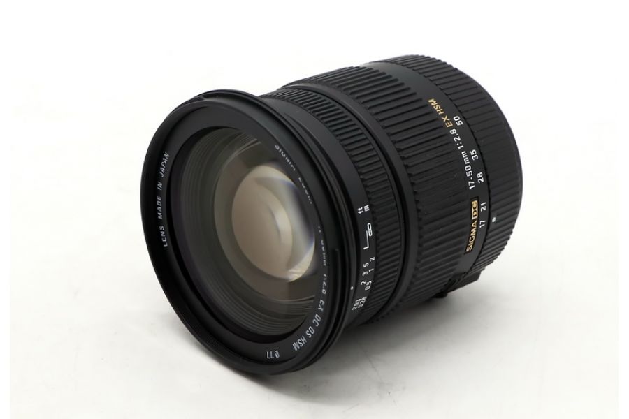Sigma AF 17-50mm f/2.8 EX DC OS HSM Sony A в упаковке