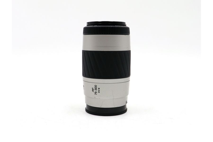 Minolta AF Zoom 75-300mm f/4.5(32)-5.6 DV II