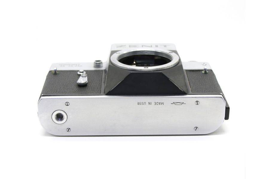 Зенит ТТЛ body silver (СССР, 1982)