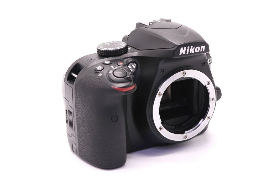 Nikon D3400 body (пробег 34015 кадров)