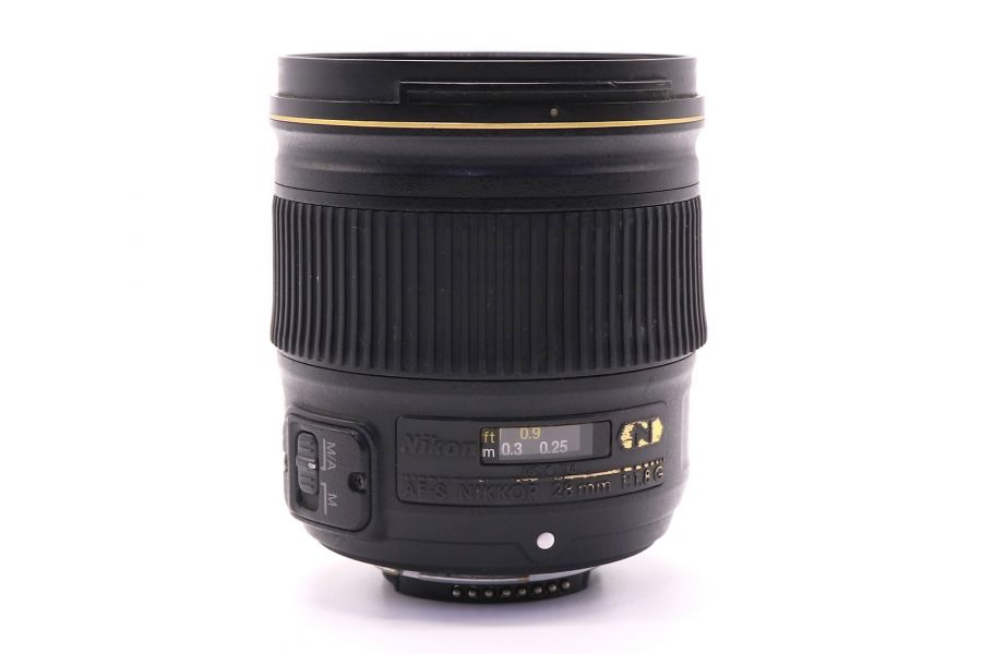 Nikon 28mm f/1.8G AF-S Nikkor б.