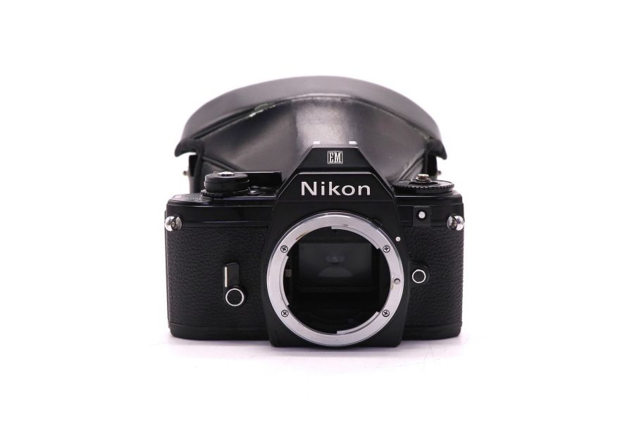 Любительский фотоаппарат Nikon EM body (Japan)