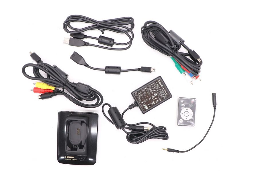 Видеокамера Sanyo Xacti VPC-HD1010 в упаковке