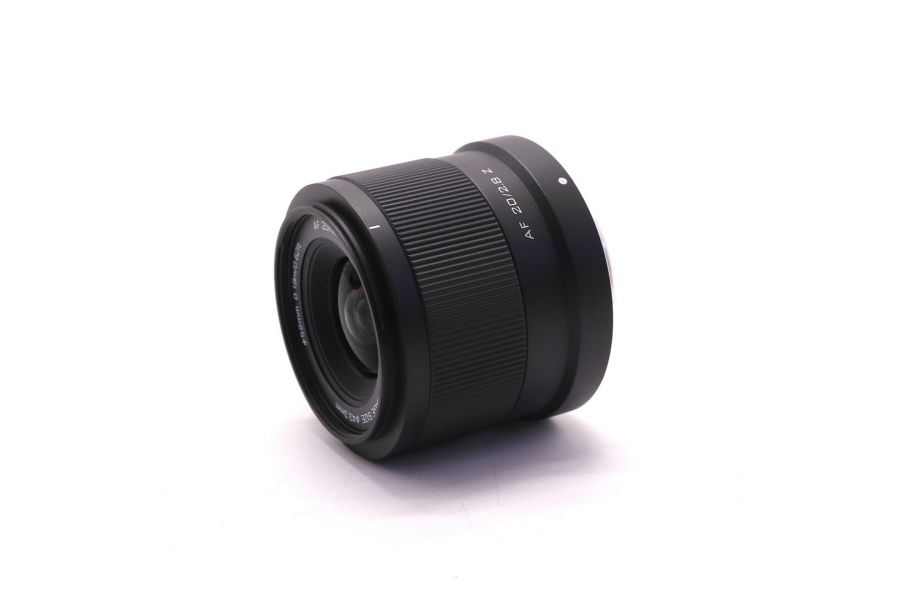 Объектив Viltrox AF 20mm F2.8 для Nikon Z в упаковке 