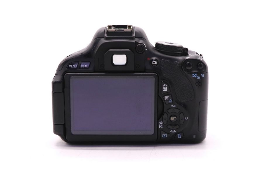 Canon EOS 600D body (пробег 13170 кадров)