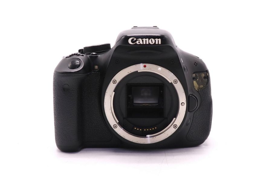 Canon EOS 600D body (пробег 13170 кадров)
