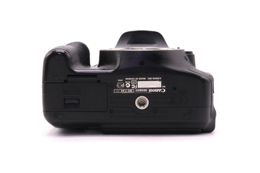 Canon EOS 600D body (пробег 13170 кадров)