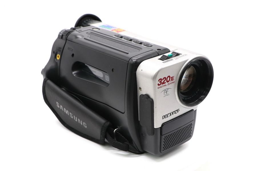 Видеокамера Samsung VP-L300