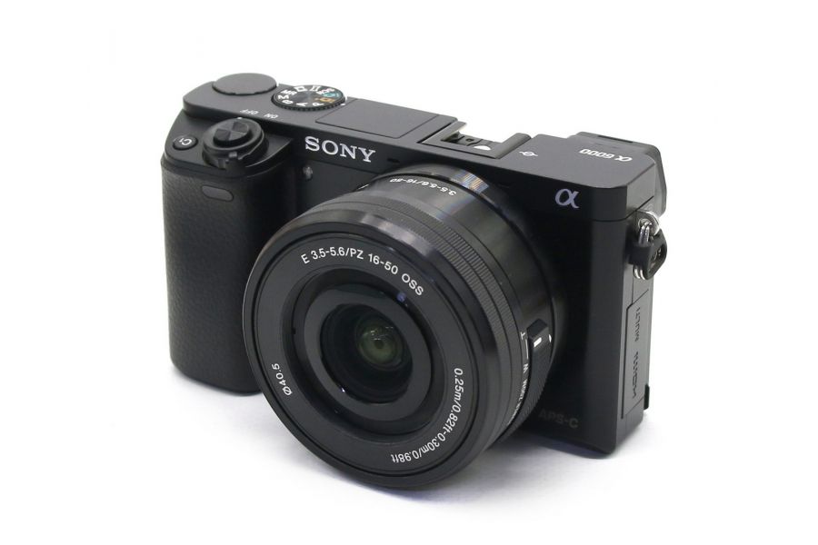 Sony A6000 ILCE-6000L kit в упаковке (пробег 60 кадров)