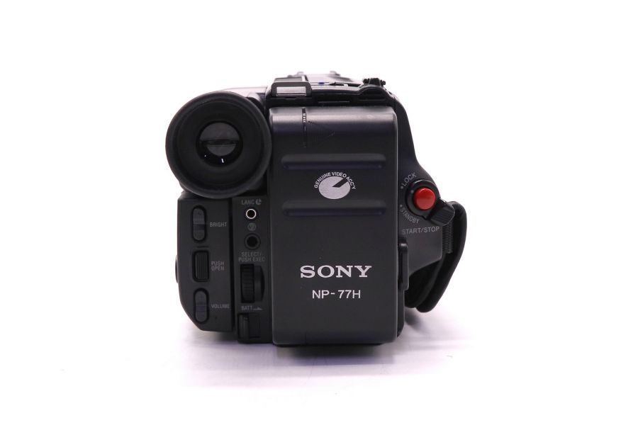 Видеокамера Sony CCD-TRV24E (Japan, 2001г.)