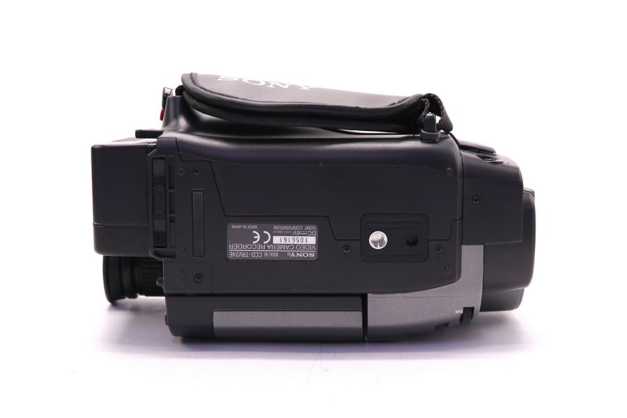 Видеокамера Sony CCD-TRV24E (Japan, 2001г.)