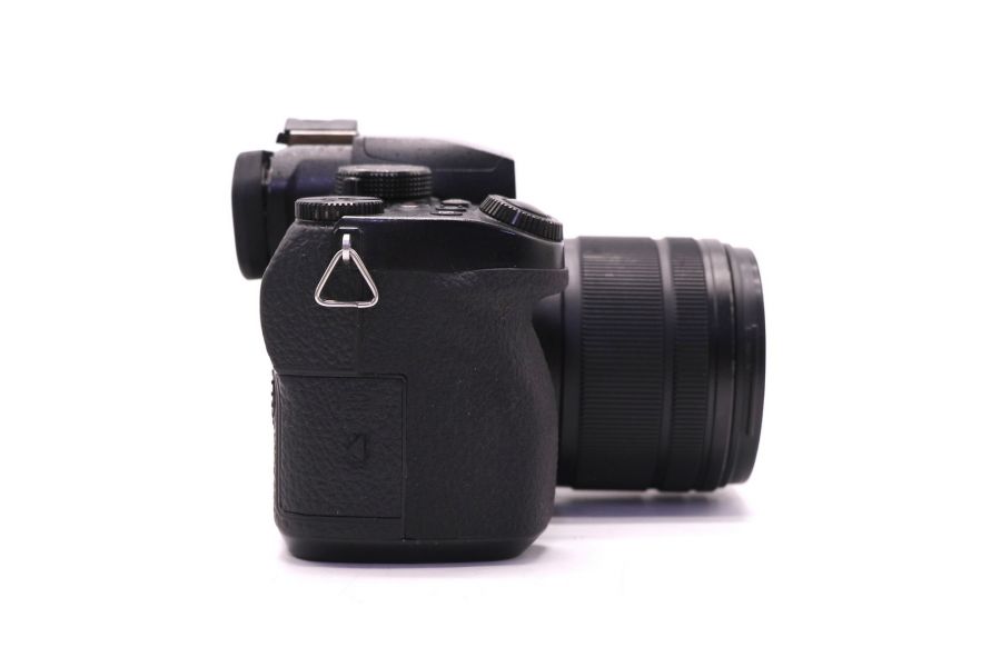 Panasonic Lumix DC-G90 kit в упаковке (пробег 2800 кадров)