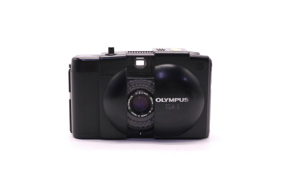 Olympus XA1