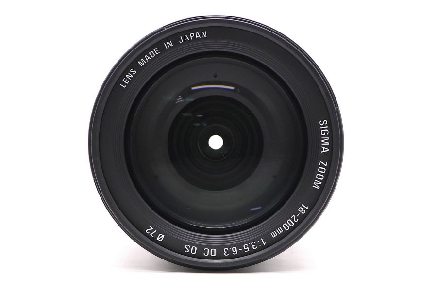 Sigma AF 18-200mm f/3.5-6.3 DC OS Canon EF-S в упаковке