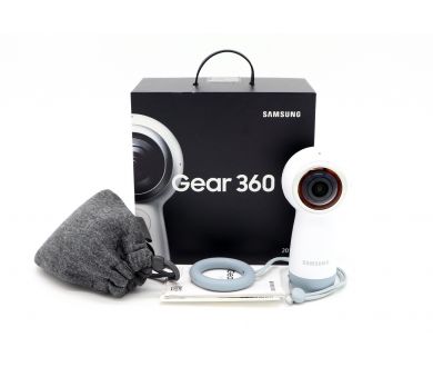 Экшен-камера Samsung Gear 360 (2017)