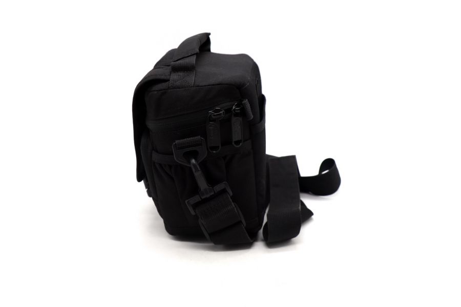 Сумка LowePro Adventura 120