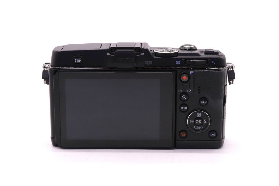 Olympus Pen E-P5 kit (пробег 4750 кадров)