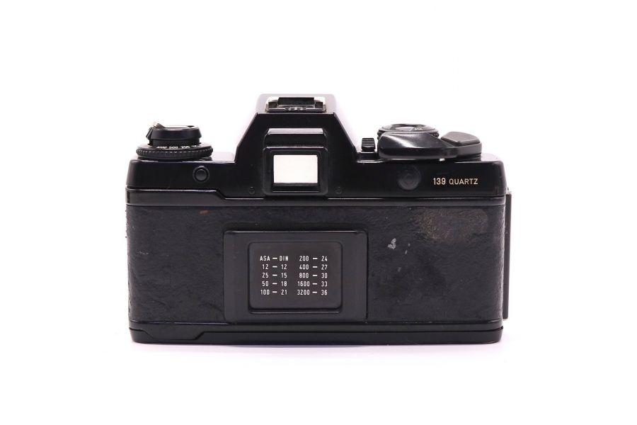 Contax 139 quartz body (Japan)