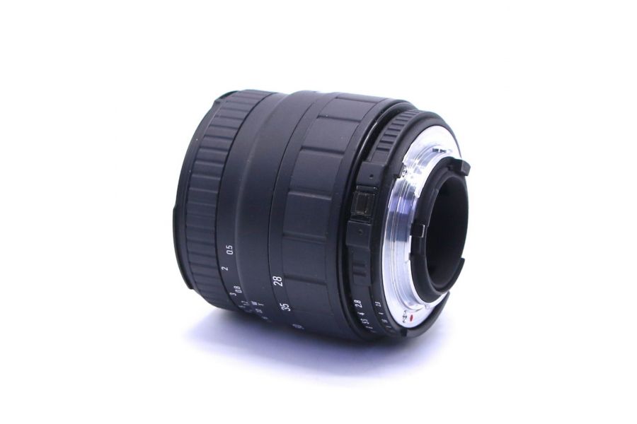 Sigma UC Zoom 28-70 f/2.8-4 для Nikon (Japan, 2000)