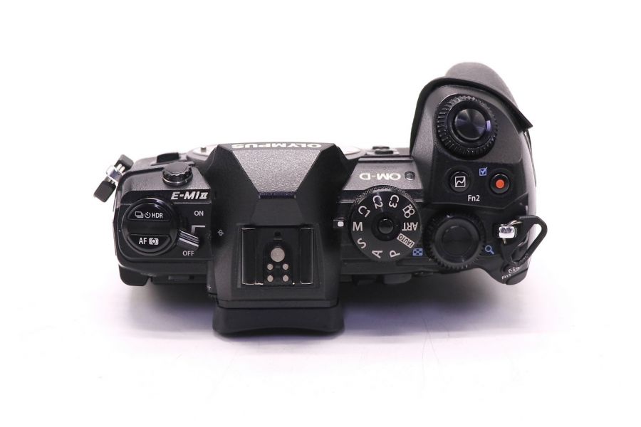 Olympus OM-D E-M1 Mark II body в упаковке (пробег 9055 кадров)